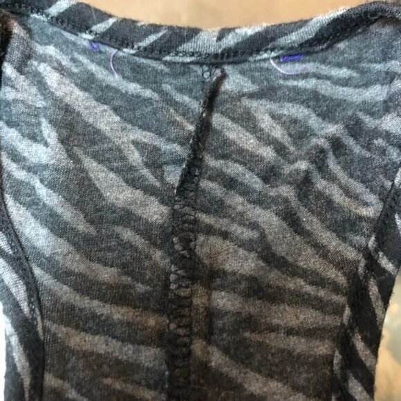 animal print tank top shirt black gray sheer athletic no size tag small READ - Picture 4 of 4